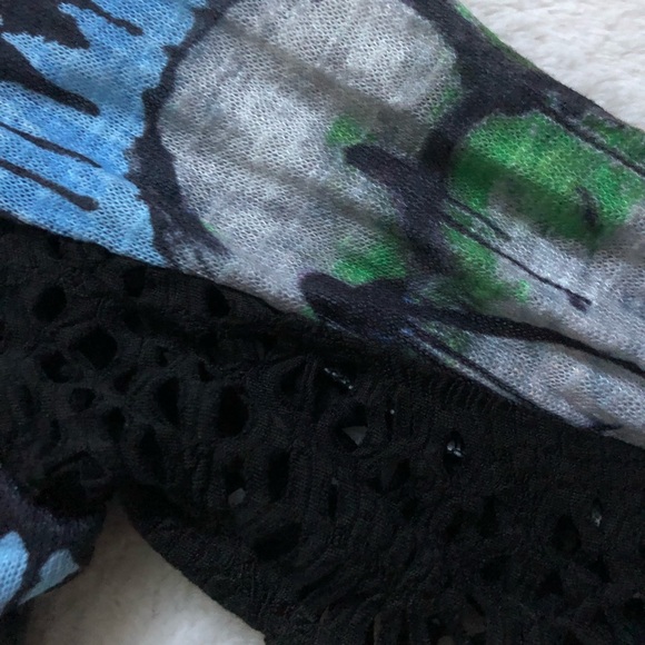 Blue green grey taupe long sleeved Adam Jacobs Women’s Top graffiti design - Picture 8 of 12